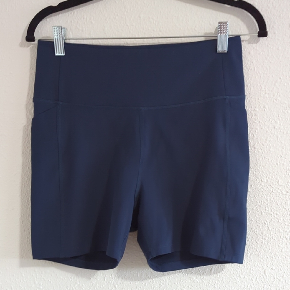 Girlfriend Collective Compressive Pocket Run Short - Navy Blue - Large